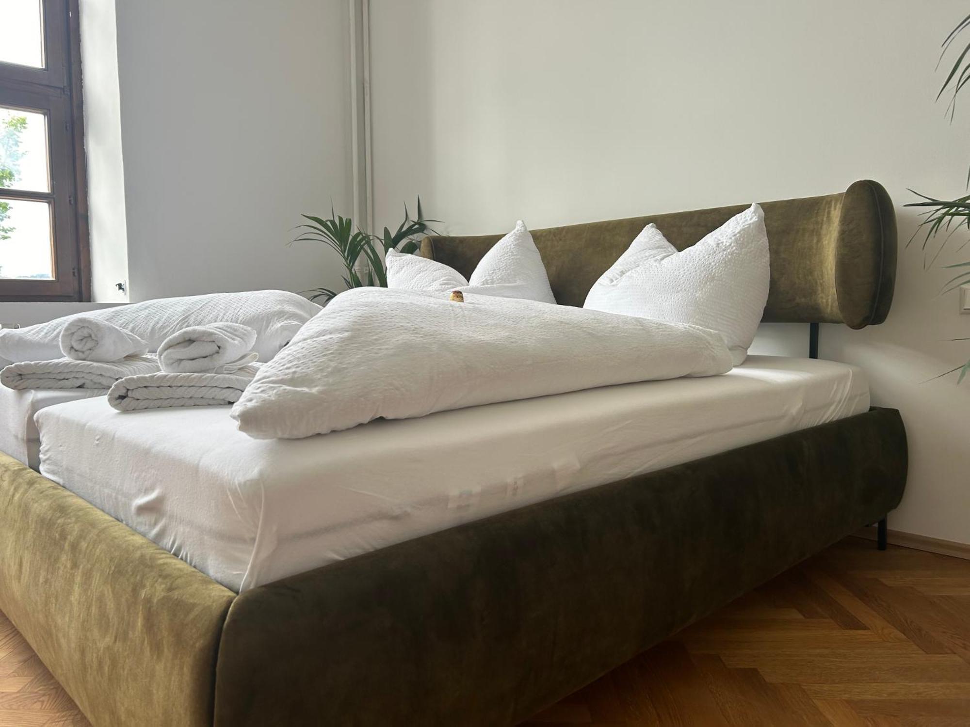 Pension L'Etage เมลค์ ภายนอก รูปภาพ